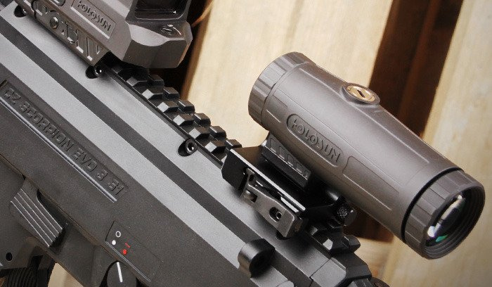 zul_pl_Holosun-Powiekszalnik-HM3X-3x-Magnifier-Flip-Picatinny-QD-Czarny-HM3X-19588_6.jpg